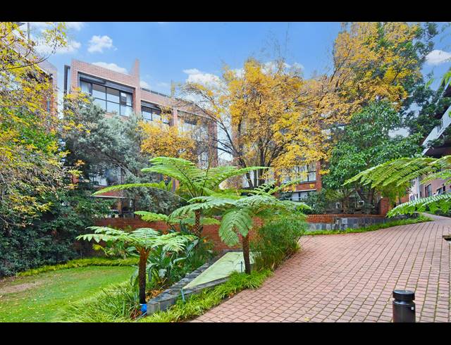 2 BEDROOM APARTMENT TO LET IN ATHOLL